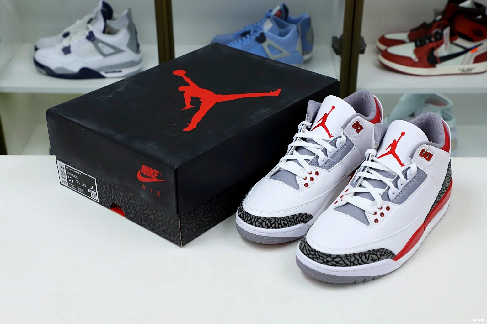 AIR JORDAN 3RETRO